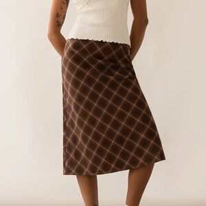 PLAID MIDI SKIRT